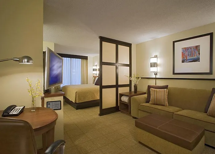 Hotel Hyatt Place North Shore 3*