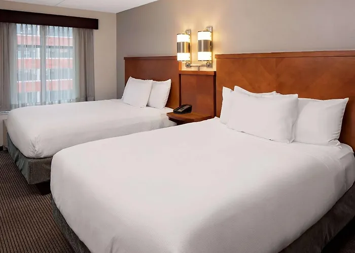 Hyatt Place North Shore